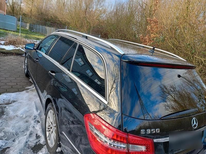 Gebraucht Mercedes E350 Avantgarde 231 PS (169 kW) 2010 Schwarz Kombi