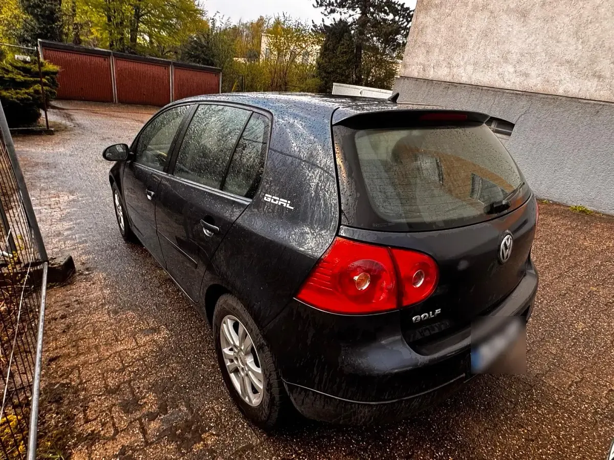 Gebraucht VW Golf V 75 PS (55 kW) 2006 Blau Kleinwagen