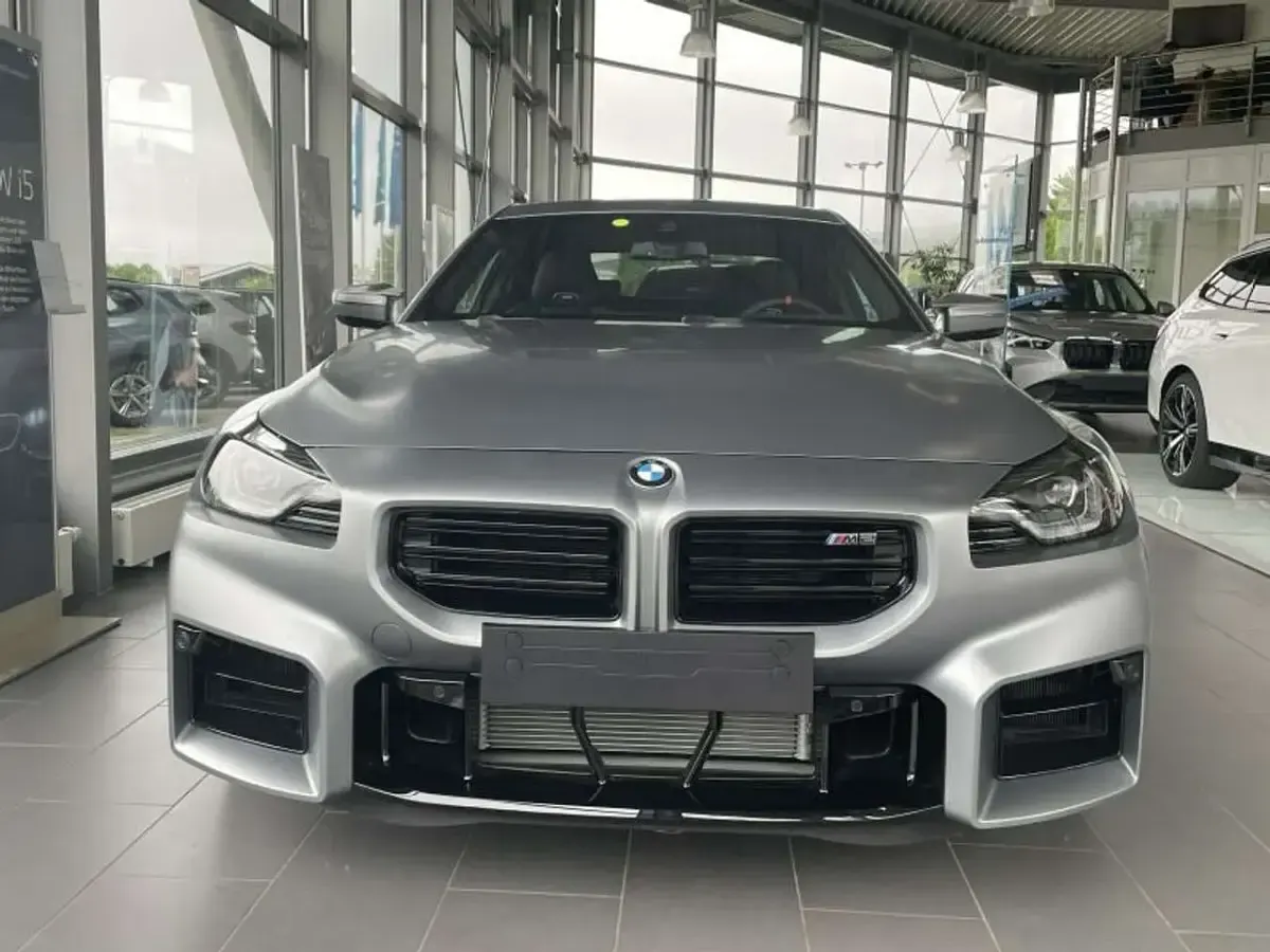 Ny BMW M2 Performance 480 HK (353 kW) 2025 Bmw individual frozen pure gre Coupe