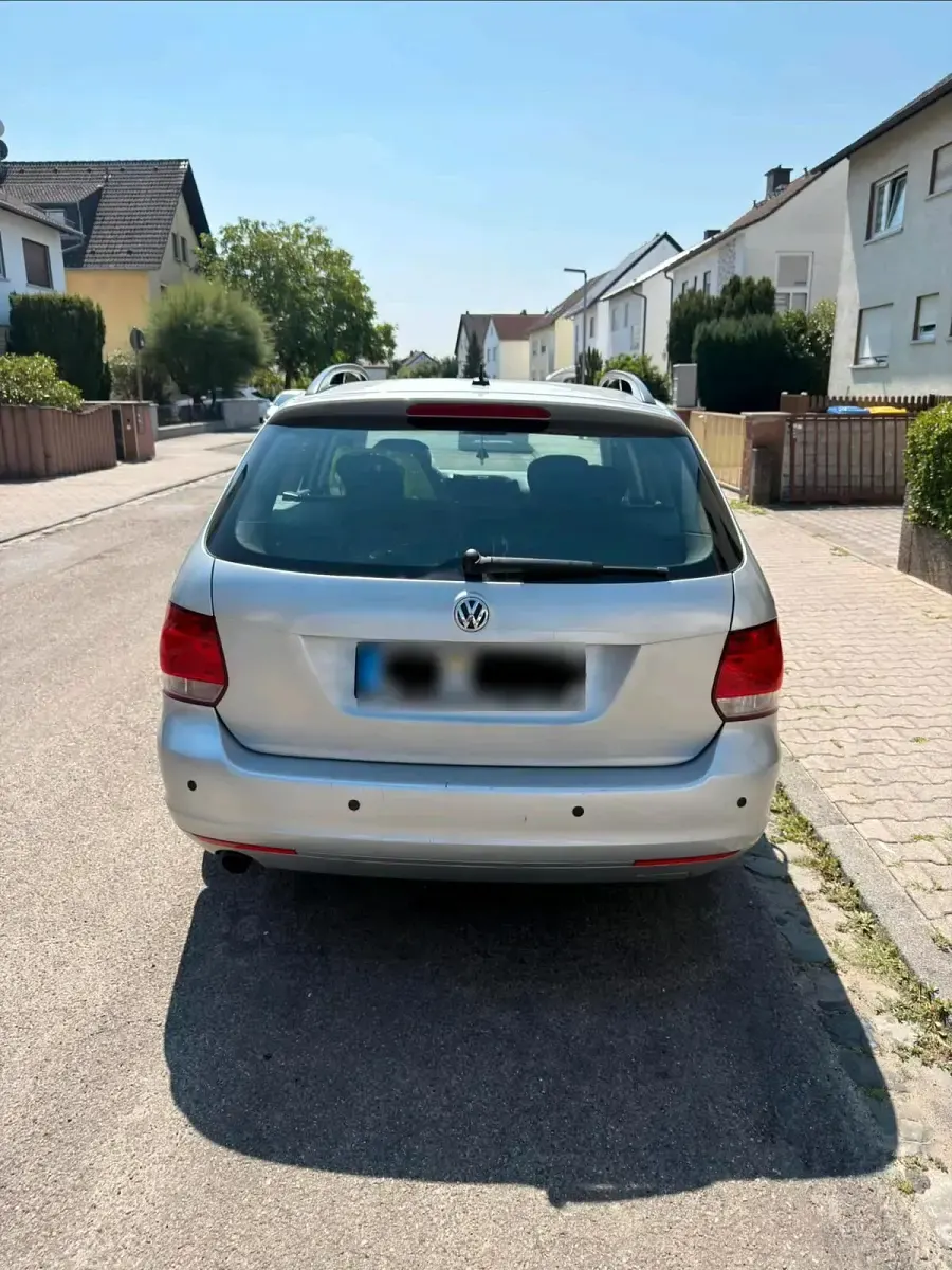 Gebraucht VW Golf VI 105 PS (77 kW) 2010 Grau Kombi