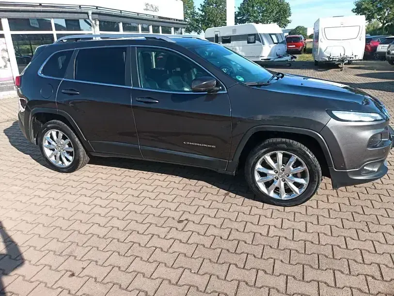 Occasion Jeep Cherokee Limited 272 ch (200 kW) 2014 Unbekannt SUV
