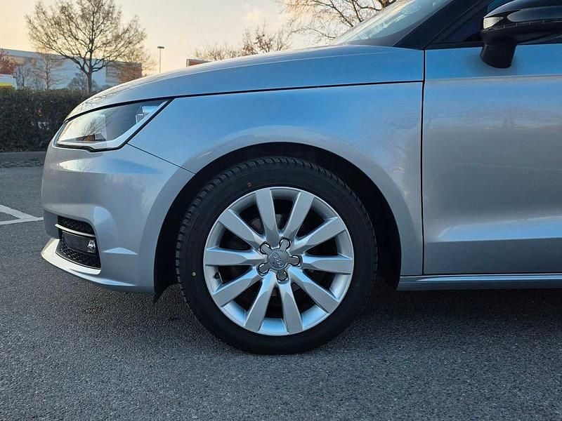Gebraucht Audi A1 Sportback Design 82 PS (60 kW) 2017 Silber Kleinwagen