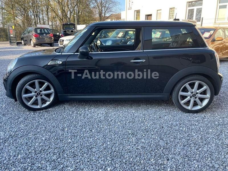 Gebraucht Mini ONE 98 PS (72 kW) 2013 Schwarz Kleinwagen