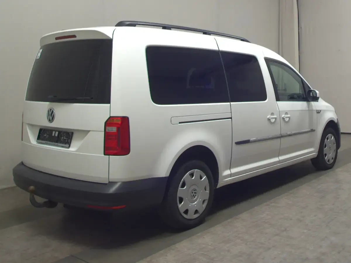 Gebraucht VW Caddy Maxi Trendline 150 PS (110 kW) 2018 Weiss Van / Kleinbus