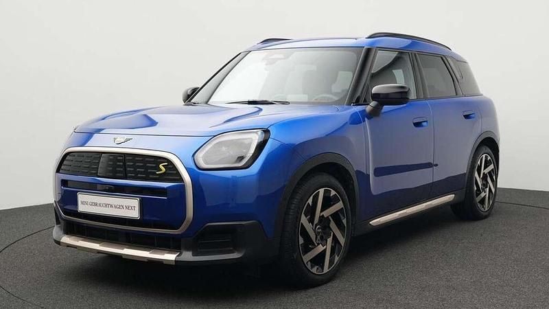 Blau Gebraucht 2024 Mini Countryman Favoured SUV | 40.585 € (Guter Preis) - Bild 1/4