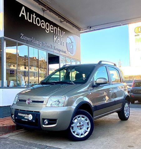 Beige Gebraucht 2011 Fiat Panda 4x4 Climbing Kleinwagen | 5.990 € (Fairer Preis) - Bild 1/4