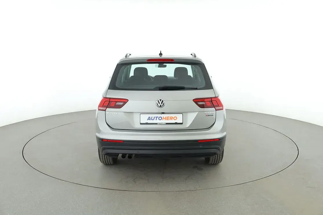 Gebraucht VW Tiguan Comfortline 150 PS (110 kW) 2016 Grau SUV