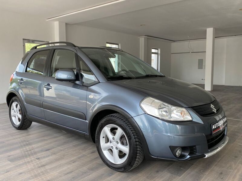 Grau Gebraucht 2009 Suzuki SX4 Van / Kleinbus | 4.990 € (Fairer Preis) - Bild 1/4