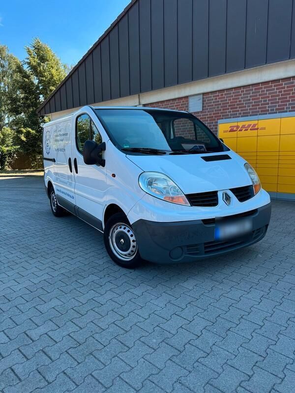 Weiß Gebraucht 2007 Renault Trafic Van | 5.900 € - Bild 1/4