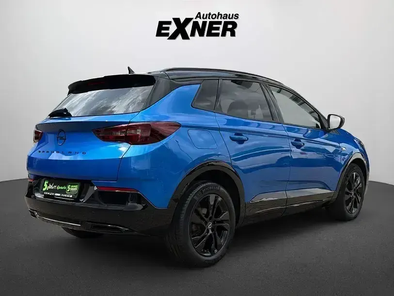 Gebraucht Opel Grandland X 131 PS (96 kW) 2023 Blau / dach schwarz SUV