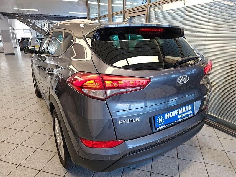 Gebraucht Hyundai Tucson 132 PS (97 kW) 2018 Graumet. (metallic) SUV