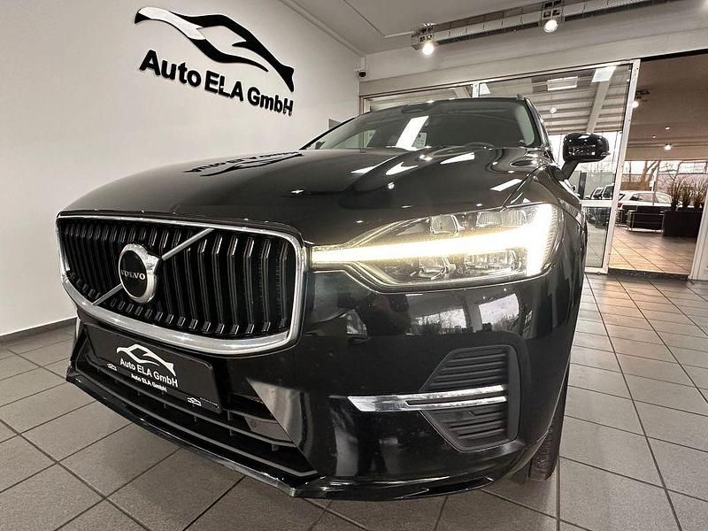 Gebraucht Volvo XC60 Core 197 PS (144 kW) 2022 Black stone SUV