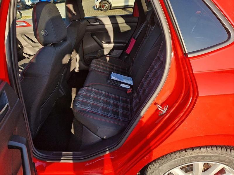 Gebraucht VW Polo Beats 200 PS (147 kW) 2018 Rot Kleinwagen