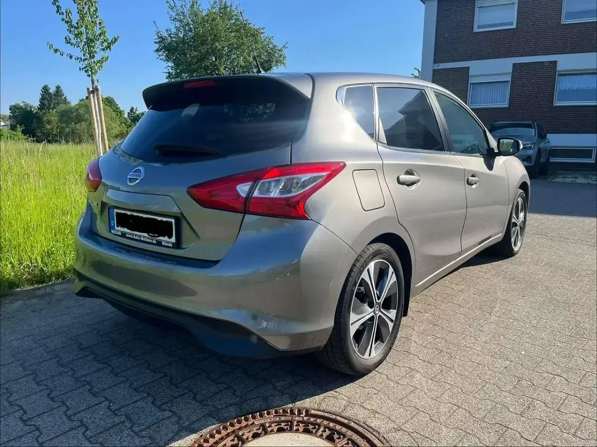 Gebraucht Nissan Pulsar Acenta 116 PS (85 kW) 2018 Bronze Kleinwagen