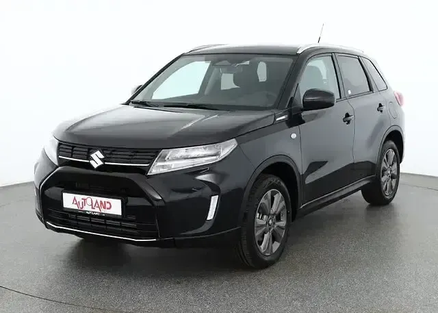 Neu Suzuki Vitara 110 PS (80 kW) 2026 Schwarz SUV
