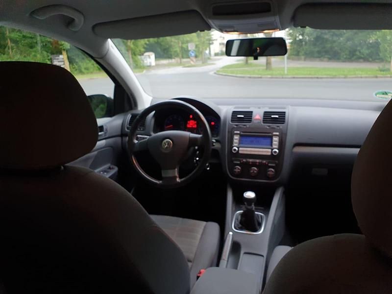 Gebraucht VW Golf V 80 PS (58 kW) 2006 Schwarz Kleinwagen