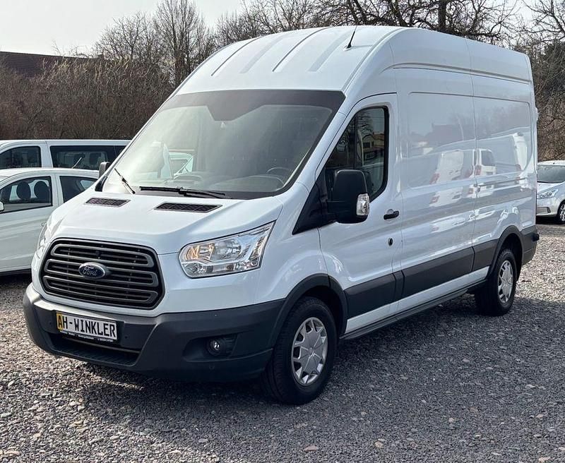Gebraucht Ford Transit Trend 131 PS (96 kW) 2019 Weiß Van / Kleinbus