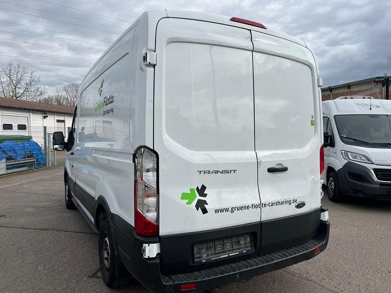 Gebraucht Ford Transit Trend 105 PS (77 kW) 2021 Weiß Van / Kleinbus