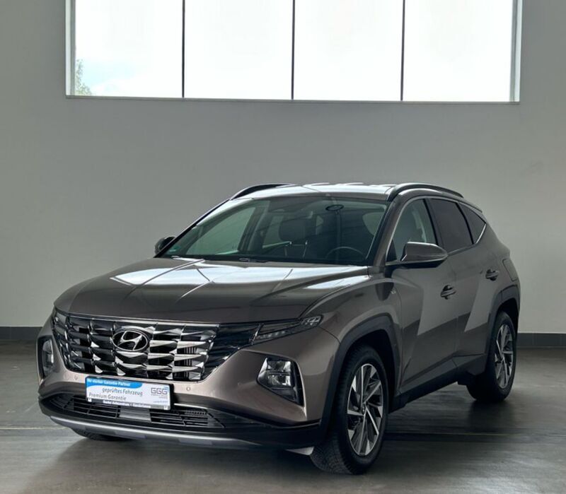 Grau Gebraucht 2021 Hyundai Tucson Select SUV | 24.590 € (Fairer Preis) - Bild 1/4