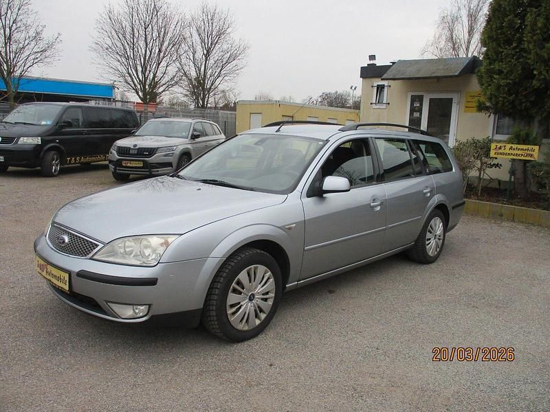 Gebraucht Ford Mondeo Ghia 125 PS (91 kW) 2003 Silber Kombi
