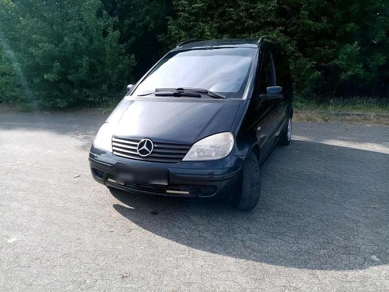 Gebraucht Mercedes Vaneo 125 PS (91 kW) 2002 Schwarz Van / Kleinbus