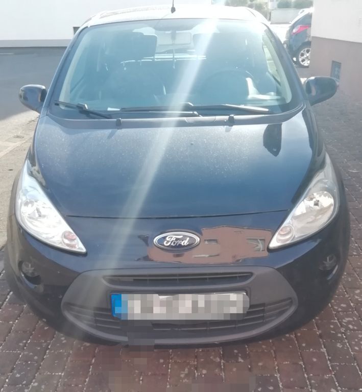 Schwarz Gebraucht 2015 Ford Ka Cool & Sound Edition Kleinwagen | 1.800 € (Superpreis) - Bild 1/4