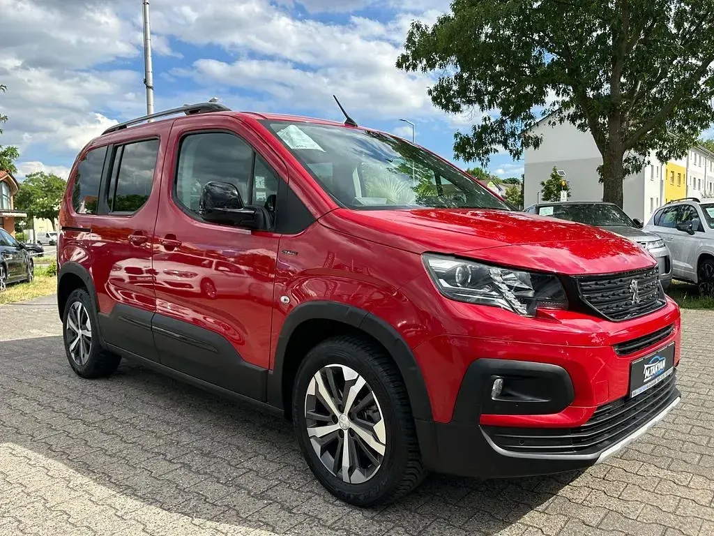 Gebraucht Peugeot Rifter GT-line 110 PS (80 kW) 2018 Rot Van / Kleinbus