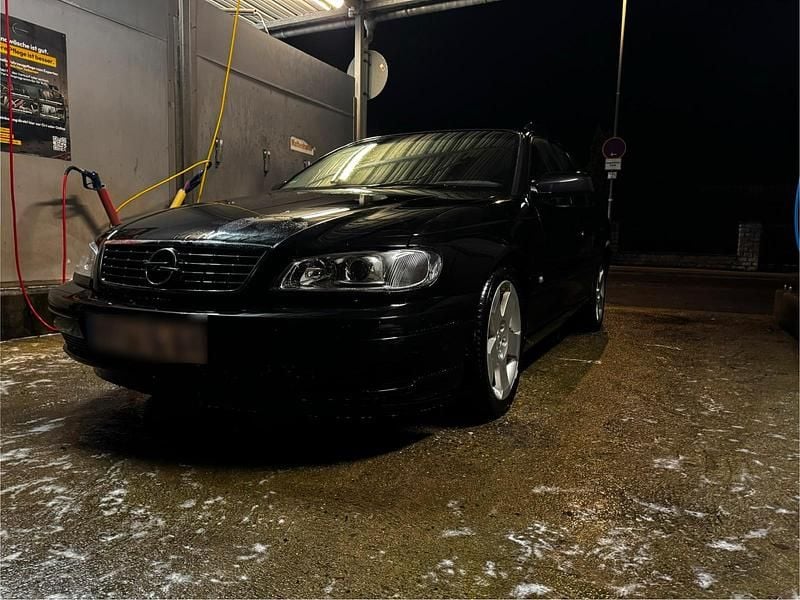Gebraucht Opel Omega 150 PS (110 kW) 2004 Schwarz Kombi