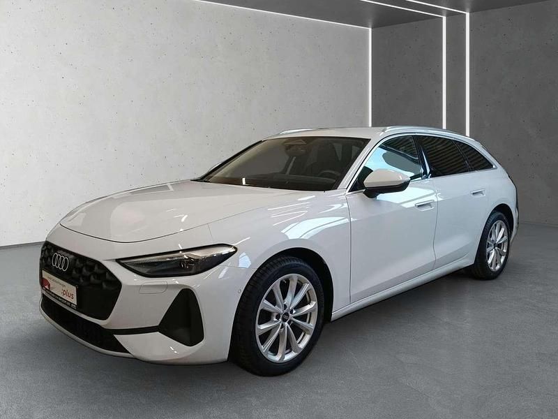 Gebraucht Audi A5 Ambiente 204 PS (150 kW) 2025 Weiß Kombi