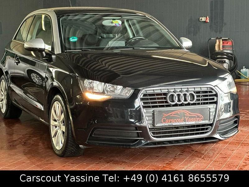 Schwarz Gebraucht 2012 Audi A1 Attraction Limousine | 7.490 € (Fairer Preis) - Bild 1/4