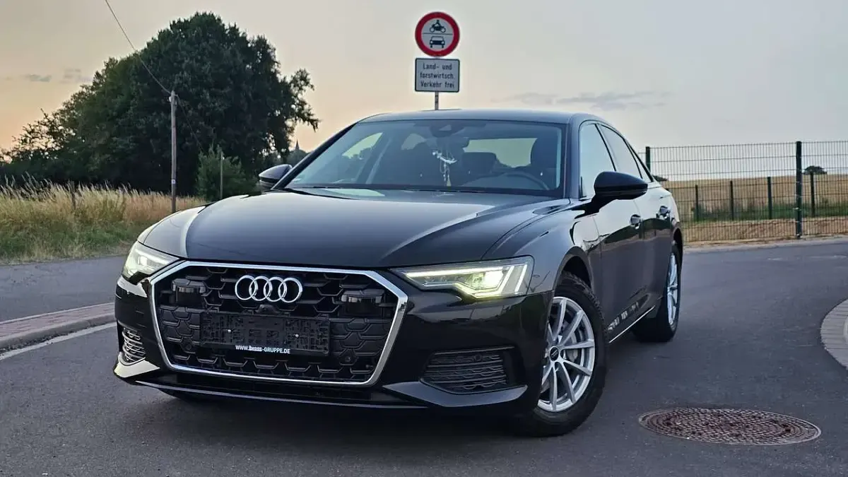 Gebraucht Audi A6 204 PS (150 kW) 2024 Schwarz Limousine