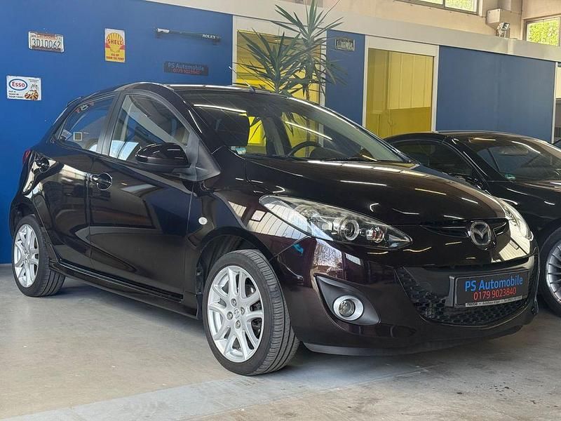Gebraucht Mazda 2 Inclusive 95 PS (69 kW) 2011 Schwarz Kleinwagen