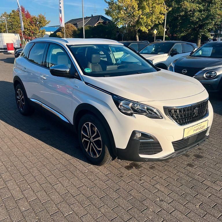 Weiß Gebraucht 2020 Peugeot 3008 Active SUV | 14.490 € (Guter Preis) - Bild 1/4