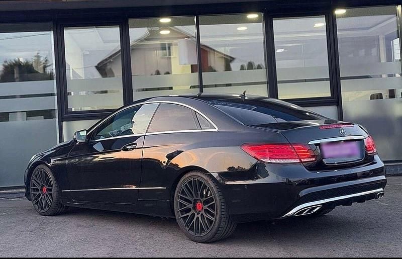 Second-hand Mercedes E400 333 CP (244 kW) 2014 Negru Coupe
