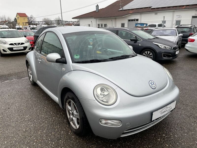 Gebraucht VW Beetle 129 PS (94 kW) 2002 Silber Kleinwagen