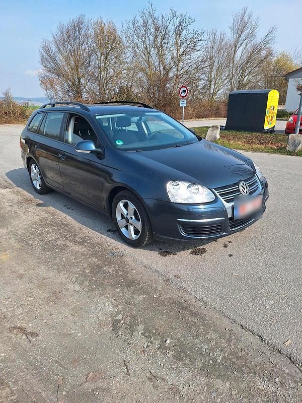 Gebraucht VW Golf V 105 PS (77 kW) 2008 Blau Kombi