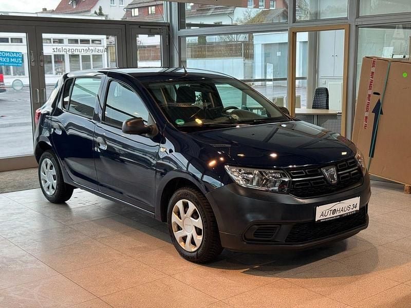 Gebraucht Dacia Sandero Acces 73 PS (53 kW) 2019 Blau Limousine