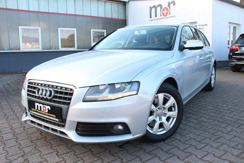 Silber Gebraucht 2009 Audi A4 Attraction Kombi | 6.480 € (Guter Preis) - Bild 1/4