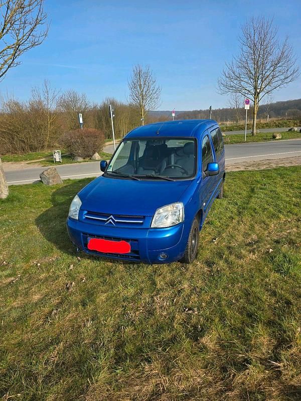 Gebraucht Citroën Berlingo 75 PS (55 kW) 2007 Blau Van / Kleinbus