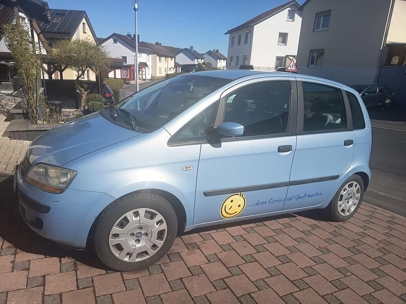 Gebraucht Fiat Idea 57 PS (41 kW) 2006 Andere farben Van / Kleinbus