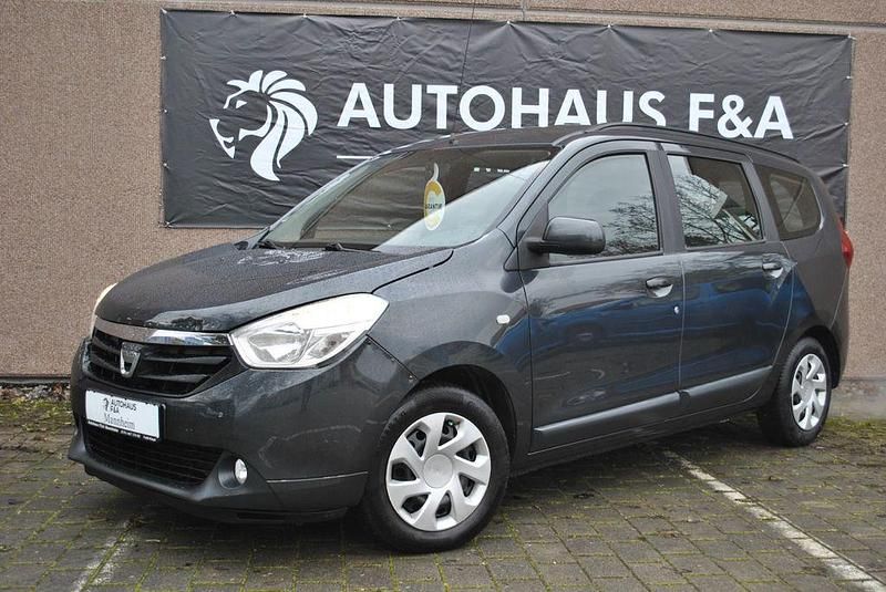 Other Gebraucht 2015 Dacia Lodgy Lauréate Van / Kleinbus | 4.490 € (Superpreis) - Bild 1/4