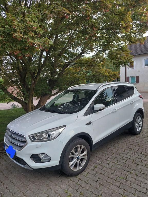 Gebraucht Ford Kuga Cool & Connect 120 PS (88 kW) 2018 Weiß SUV