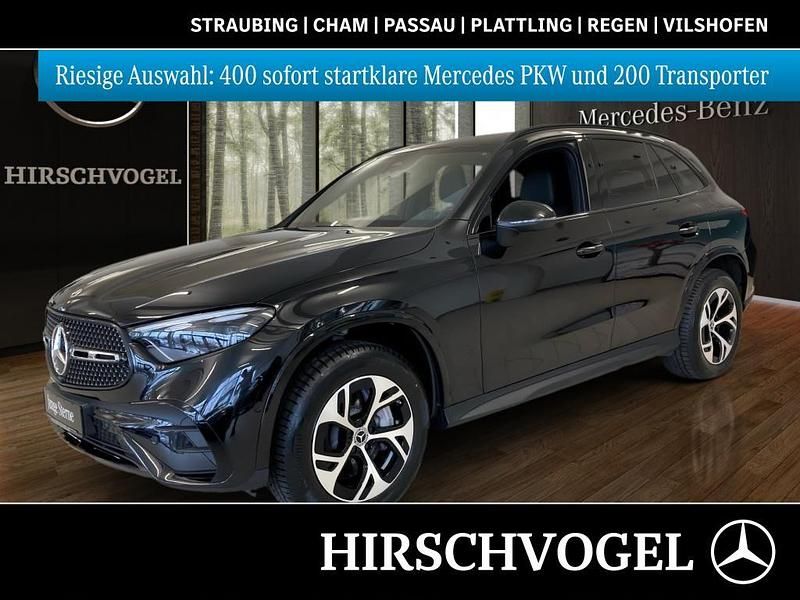 Schwarz Gebraucht 2024 Mercedes GLC300e AMG line SUV | 56.680 € (Guter Preis) - Bild 1/4