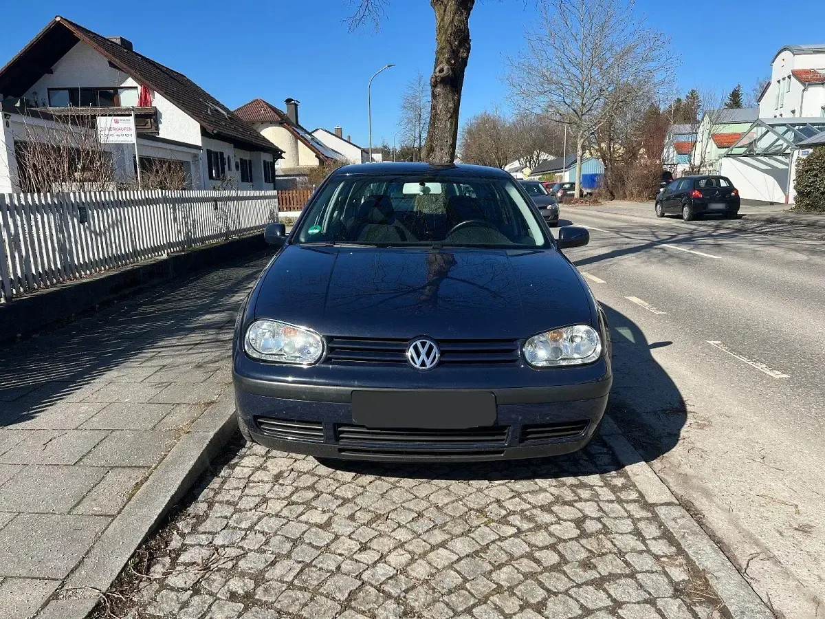 Używany VW Golf IV 75 KM (55 kW) 2003 Niebieski Hatchback