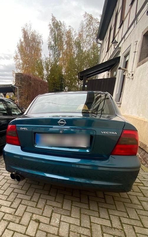 Gebraucht Opel Vectra 101 PS (74 kW) 2002 Blau Limousine