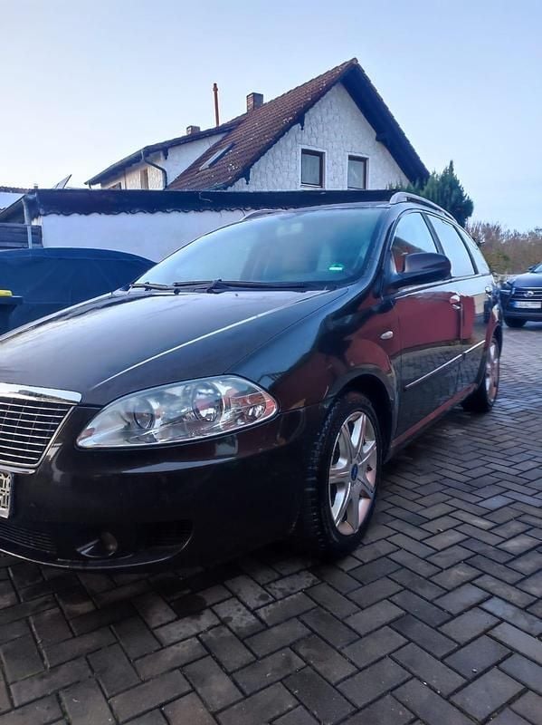Braun Gebraucht 2006 Fiat Croma Kombi | 2.550 € (Fairer Preis) - Bild 1/4