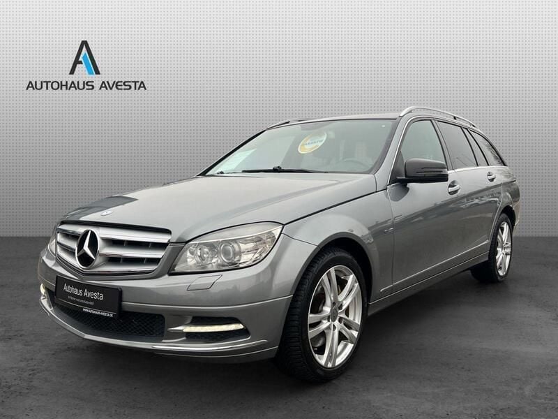 Silber Gebraucht 2010 Mercedes C350 Kombi | 8.990 € (Guter Preis) - Bild 1/3