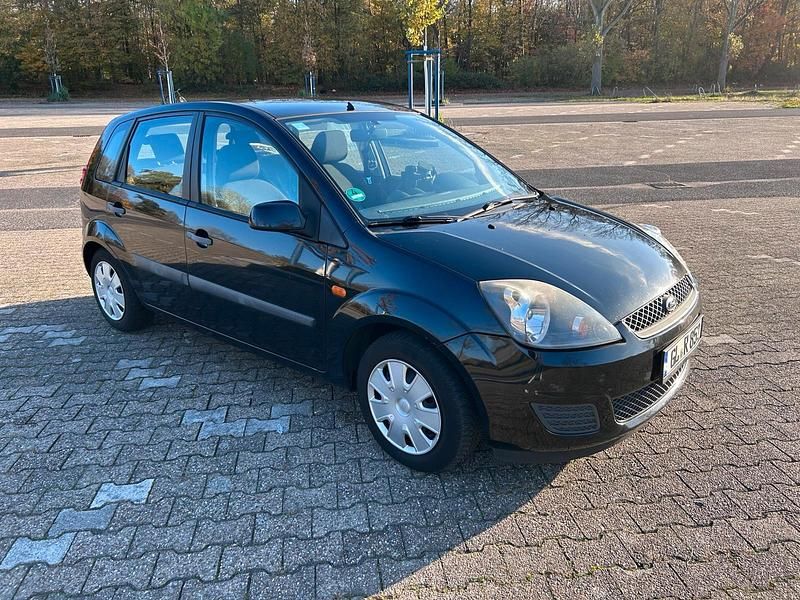 Schwarz Gebraucht 2007 Ford Fiesta Kleinwagen | 1.450 € (Fairer Preis) - Bild 1/4