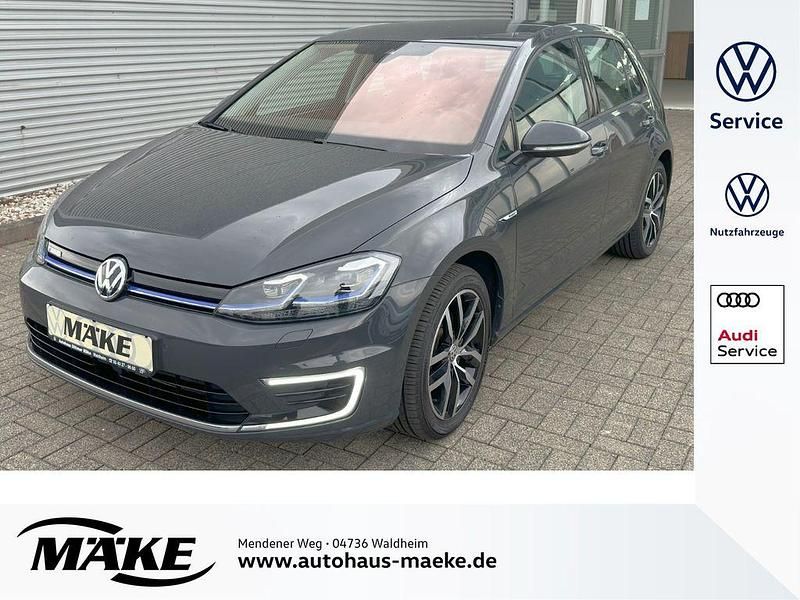 Grau Gebraucht 2020 VW e-Golf Active Kleinwagen | 17.650 € (Fairer Preis) - Bild 1/4