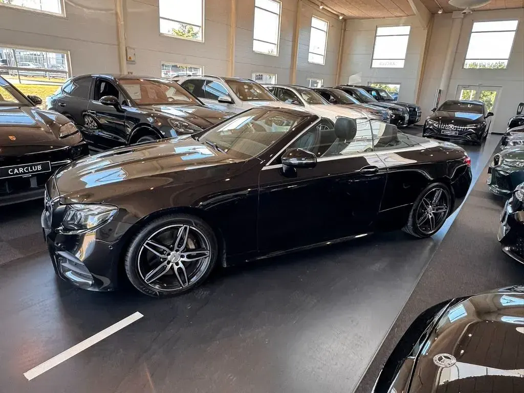 Gebraucht Mercedes E400 AMG line 333 PS (244 kW) 2018 Schwarz Cabrio